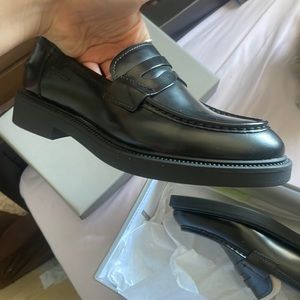 Vagabond shoemaker Alex penny loafers size 38